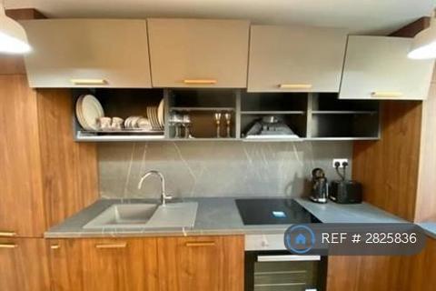 undefined, Spinnaker House, London, E14