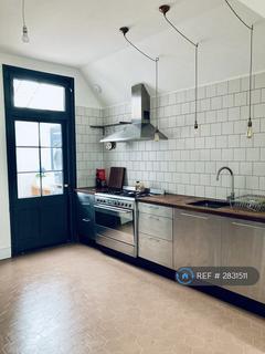 undefined, Harold Rd, London, E11