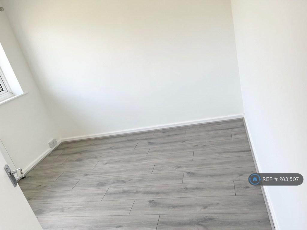 Refurbished Bedroom 2