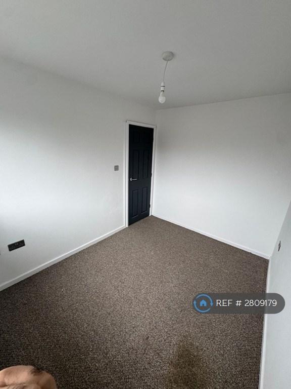 9. Rear Bedroom 2