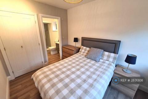 undefined, Milford, Godalming, GU8