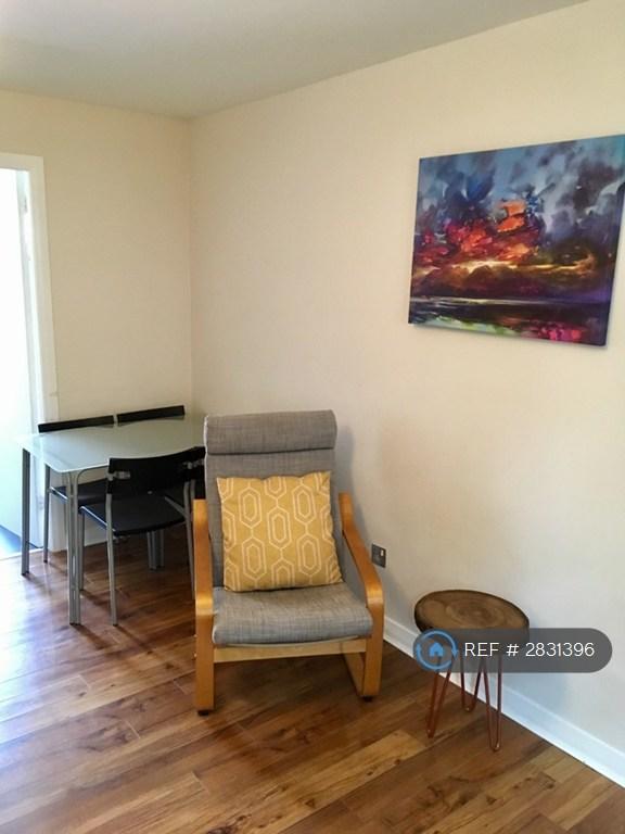 Lounge With Dining Area