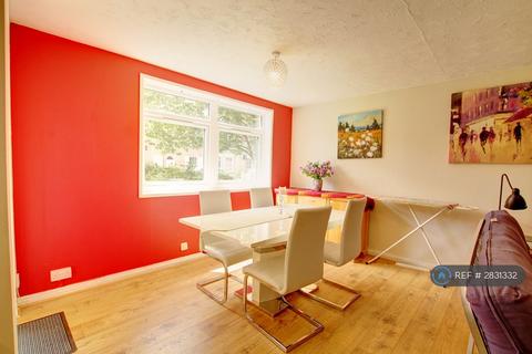 1 bedroom flat to rent, Coronation Street, Cambridge, CB2