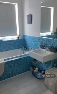 1 bedroom in a flat share to rent, Mount Pleasant Road, London, NW10