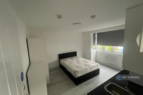 undefined, Colwood Gardens, London, SW19