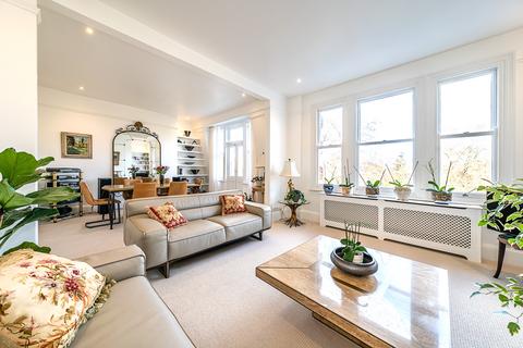 3 bedroom flat for sale, Prince Of Wales Drive, London, SW11