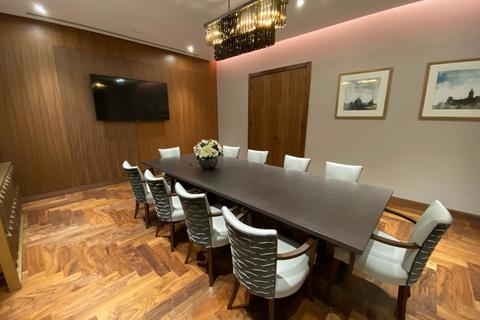 1 bedroom flat for sale, Sugar Quay, Lower Thames Street, City, London EC3R