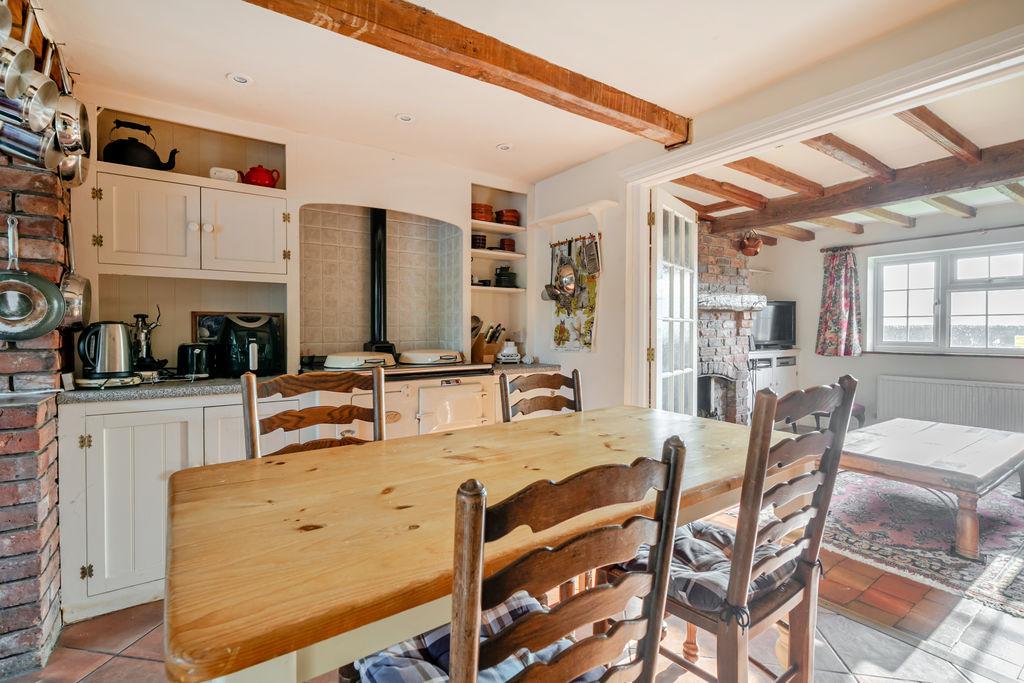Kitchen/Breakfast