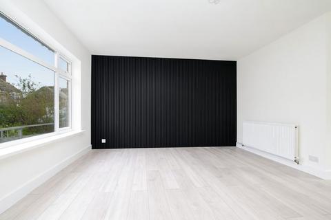 undefined, Chain-Free Split-Level Maisonette|Garage & Private Outside Space