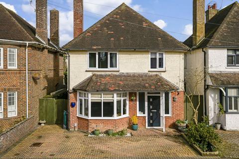 4 bedroom detached house for sale, Hythe