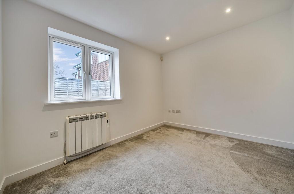 Bedroom 2 angle 2