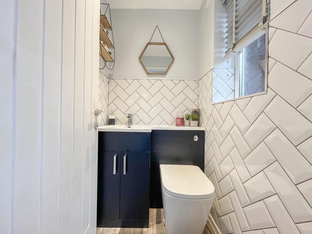 Ground floor wc