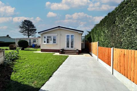 undefined, Holyhead Road, Albrighton