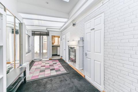 undefined, Jonson Close, Mitcham, CR4