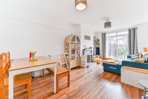 undefined, Oxtoby Way, Norbury, London, SW16