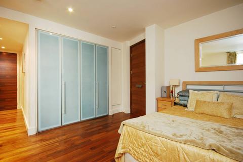 Studio to rent, South Wharf Road, Paddington, London, W2