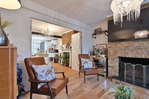 undefined, High Street, Bushey, WD23