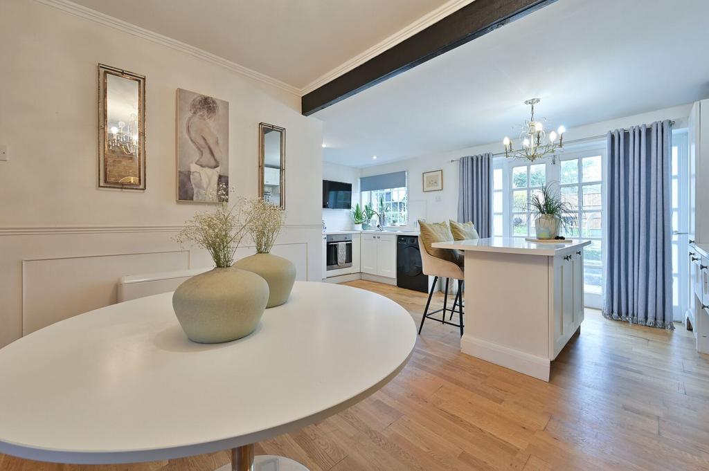 Open-plan living area, open plan living