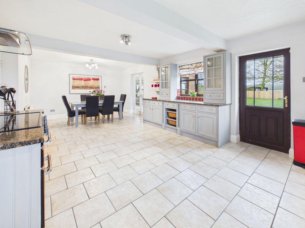 Living Kitchen