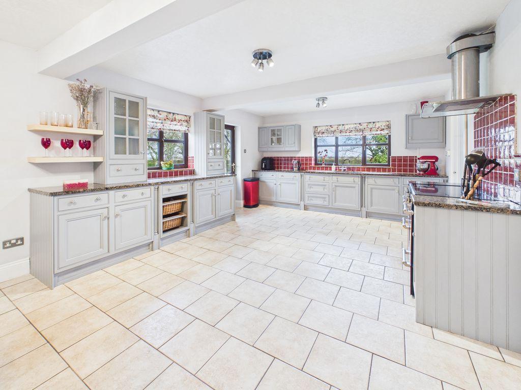 Living Kitchen