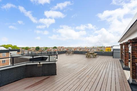 1 bedroom flat for sale, Nightingale Lane, London, SW12
