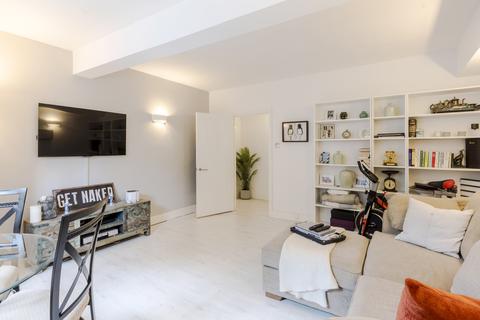 1 bedroom flat for sale, Nightingale Lane, London, SW12