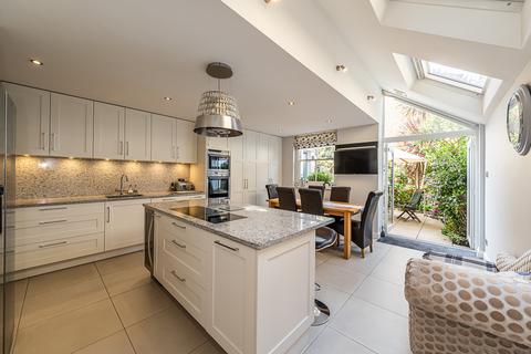 5 bedroom house for sale, Jedburgh Street, London, SW11