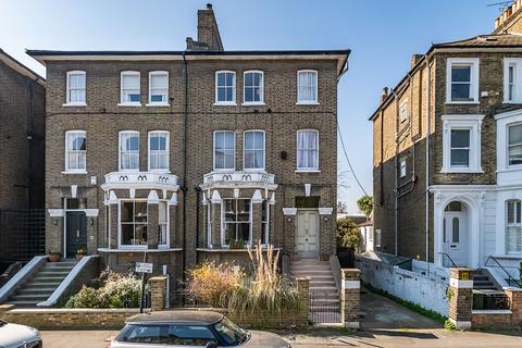 Gauden Road, London, SW4