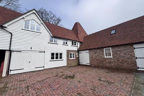 2 bedroom property to rent, Half Moon Lane, Tudley