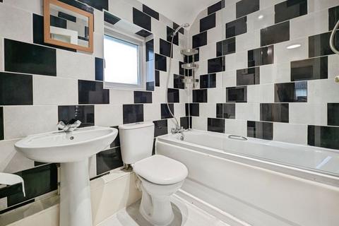 3 bedroom semi-detached house for sale, Eaton Place, Newcastle Upon Tyne NE4