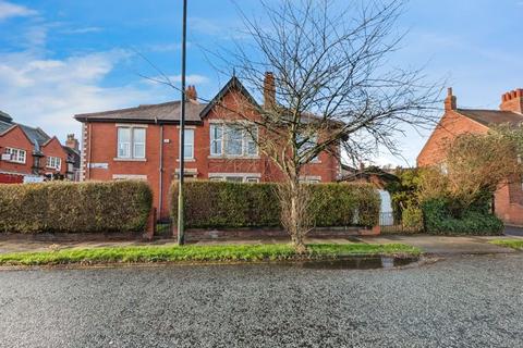 4 bedroom end of terrace house for sale, Wingrove Road, Newcastle Upon Tyne NE4