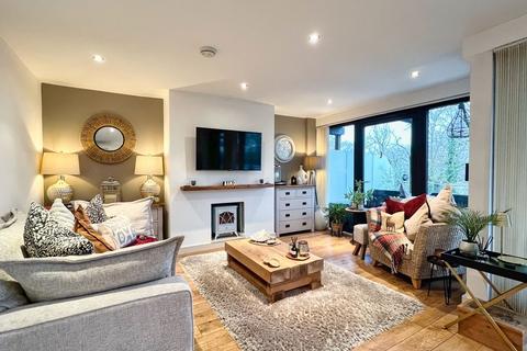 undefined, 2C Woodridge, Bridgend CF31 4PE