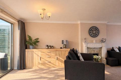 3 bedroom semi-detached house for sale, Marton Avenue, Burntwood, WS7 2EH