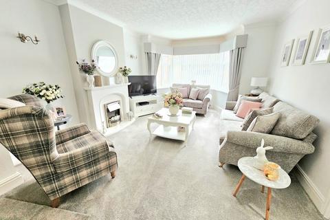 undefined, Kineton Road, Sutton Coldfield, B73 5DN
