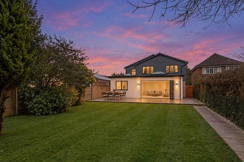 5 bedroom detached house for sale, Wigmore Road, Gillingham ME8