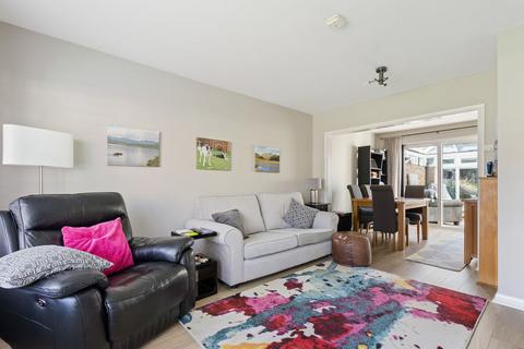 3 bedroom semi-detached house for sale, Winchester Drive, Chichester