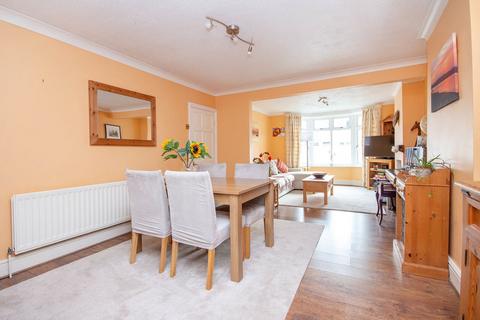3 bedroom terraced house for sale, Downs Park Crescent, Eling