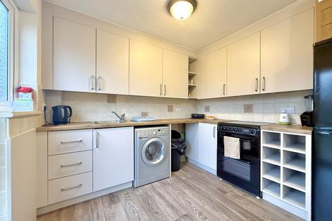 3 bedroom terraced house for sale, Challacombe, Furzton, Milton Keynes