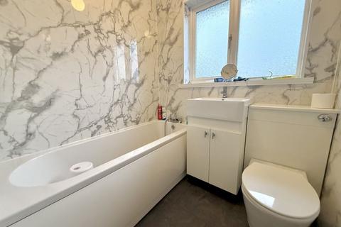 3 bedroom terraced house for sale, Challacombe, Furzton, Milton Keynes