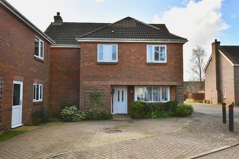 4 bedroom detached house for sale, Brendons, Bishops Lydeard, Taunton