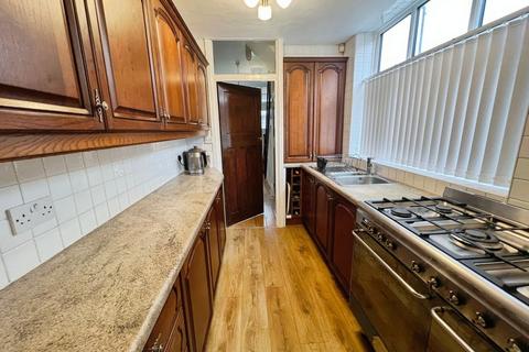 3 bedroom semi-detached house for sale, Bromwich Street, The Haulgh