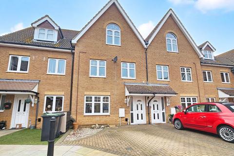 4 bedroom townhouse for sale, Hoverfly Close, Lee-On-The-Solent, PO13