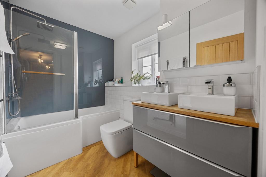 Modern Family Bathroom