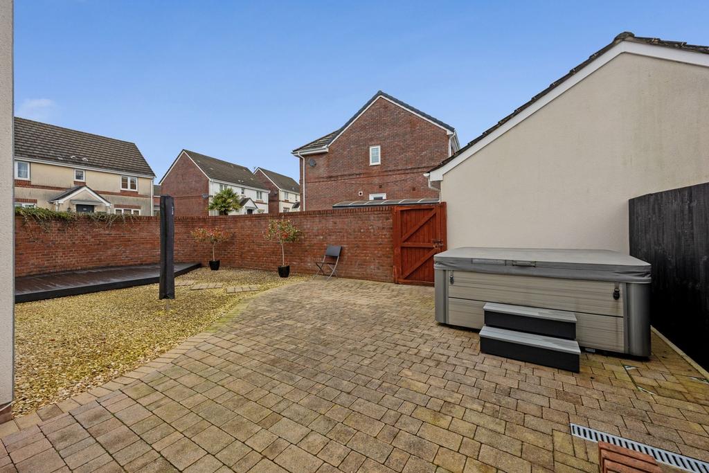 Rear garden