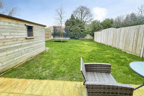 3 bedroom semi-detached house for sale, Windsor Road, Great Bentley, CO7