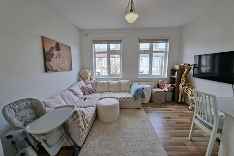 undefined, Dowsett Road, London, N17