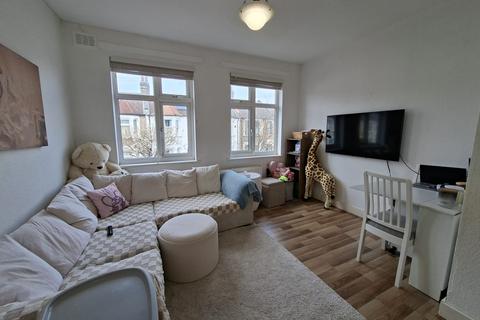 undefined, Dowsett Road, London, N17
