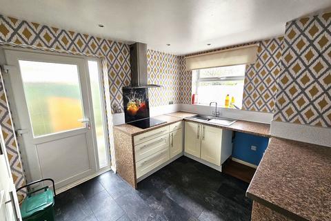 2 bedroom detached bungalow for sale, 19 Rugeley Avenue, Long Eaton, Derbyshire, NG10 2EU