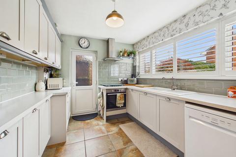 undefined, Cadnam Close, Rochester