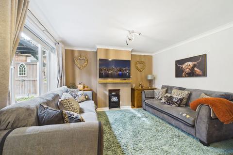 undefined, Cadnam Close, Rochester